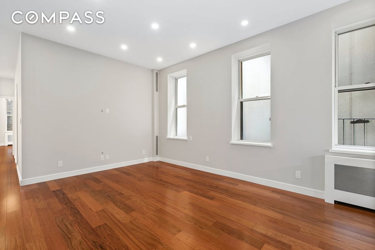 Photo for The Coronet - 57 West 58th Street Condominium in Midtown, Manhattan