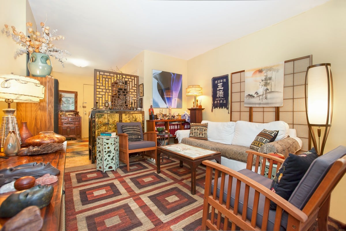 Photo for 400 East 85th Street - 400 East 85th Street Cooperative in Upper East Side, Manhattan