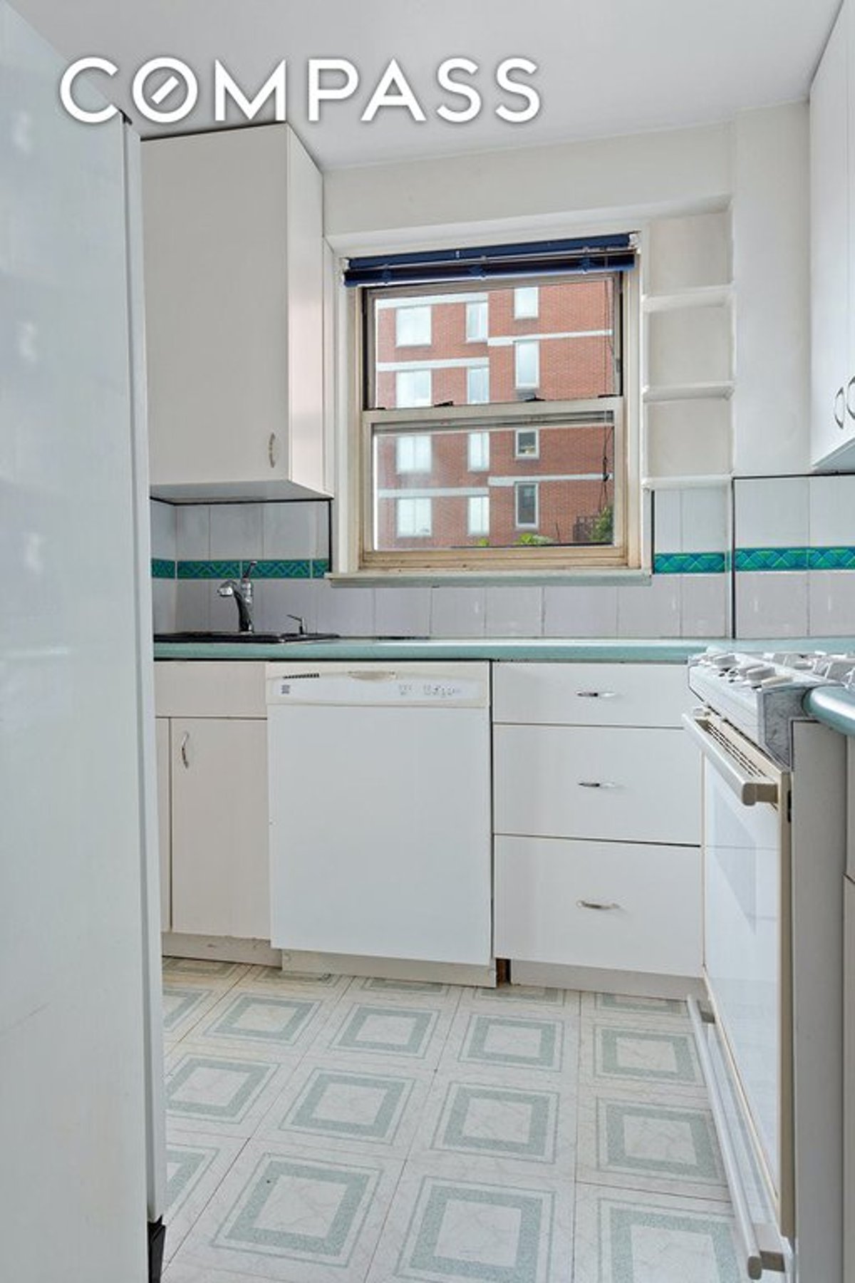 Photo for 400 East 85th Street - 400 East 85th Street Cooperative in Upper East Side, Manhattan