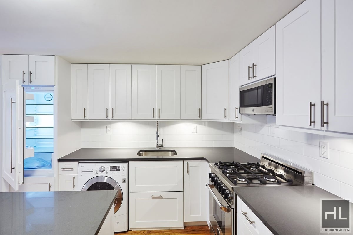 Photo for 210 East 22nd - 210 East 22nd Street Rental Building in Gramercy Park, Manhattan