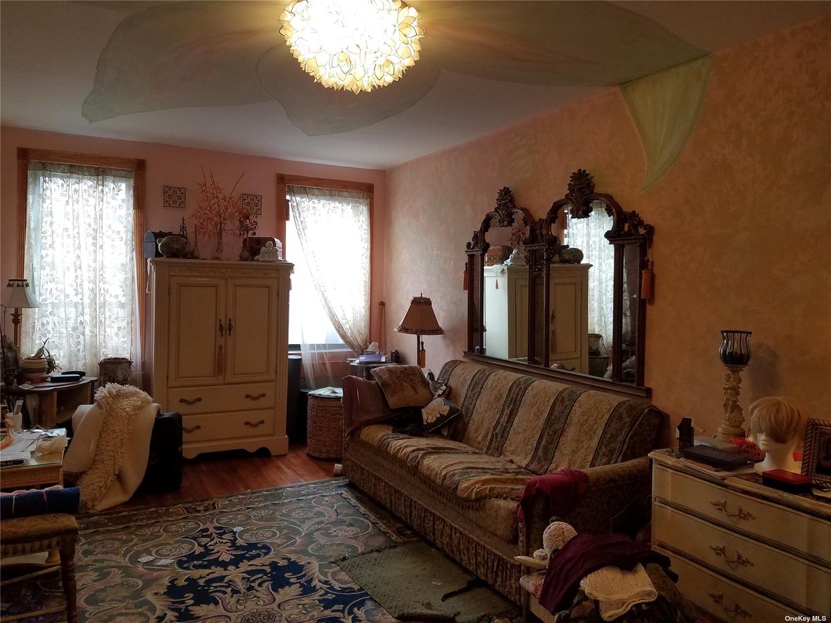 Photo for Lincoln Towers - 150 West End Avenue Condominium in Upper West Side, Manhattan