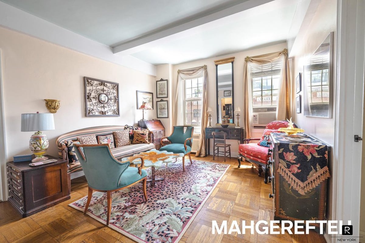 Photo for 24 Fifth Avenue - 24 Fifth Avenue Cooperative in Greenwich Village, Manhattan