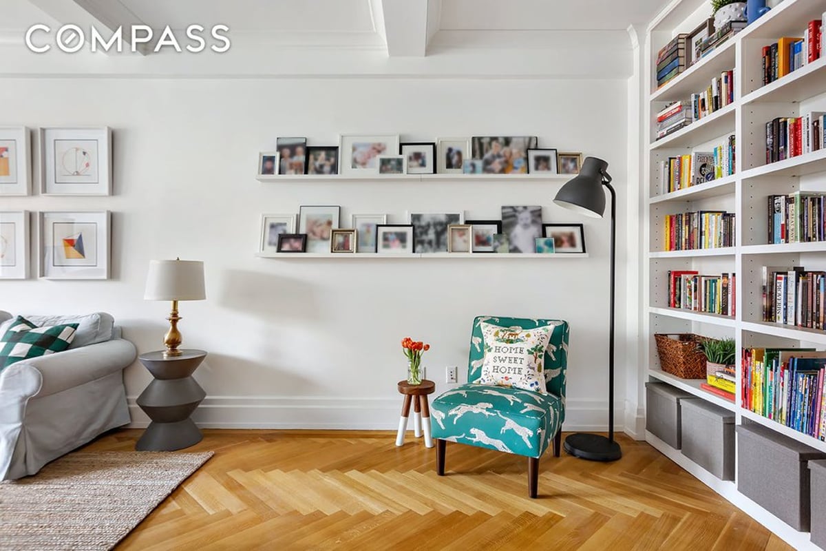 Photo for 845 West End Avenue - 845 West End Avenue Condominium in Upper West Side, Manhattan