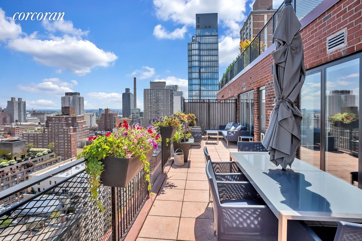 Photo for 315 East 72nd Street - 315 East 72nd Street Cooperative in Upper East Side, Manhattan