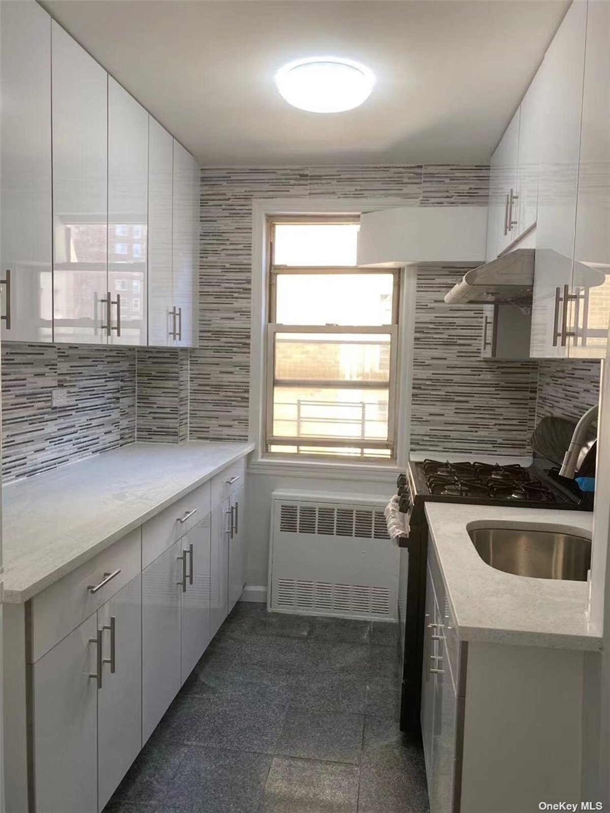 Photo for Bridgeview House Condominiums - 50 Bayard Street Condominium in Chinatown, Manhattan