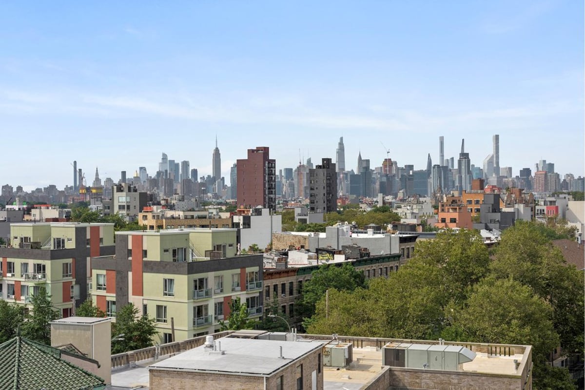 Photo for Olive Park - 100 Maspeth Avenue Condominium in East Williamsburg, Brooklyn