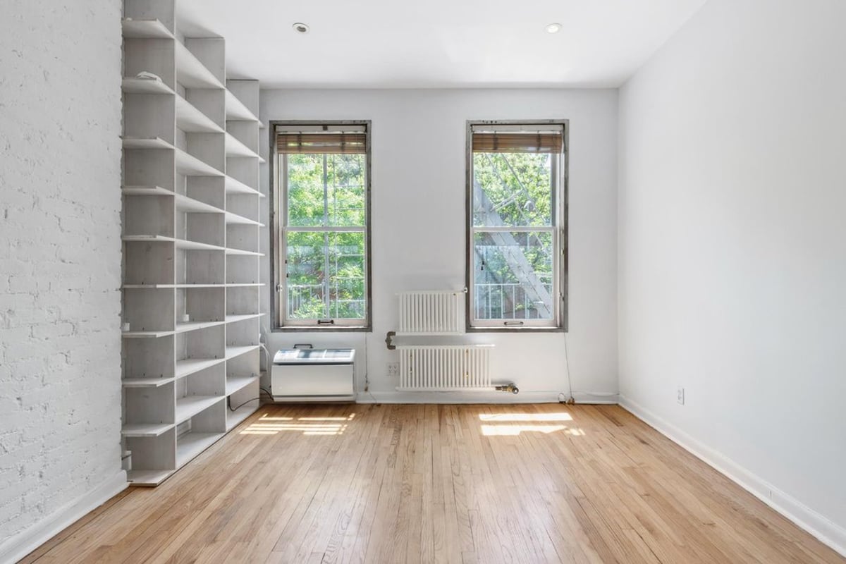 Photo for 281 West 11th Street - 281 West 11th Street Cooperative in West Village, Manhattan