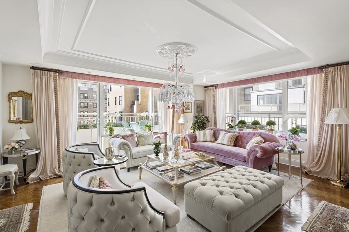 Photo for 1049 5 AVENUE - 1049 5th Avenue Condominium in Upper East Side, Manhattan