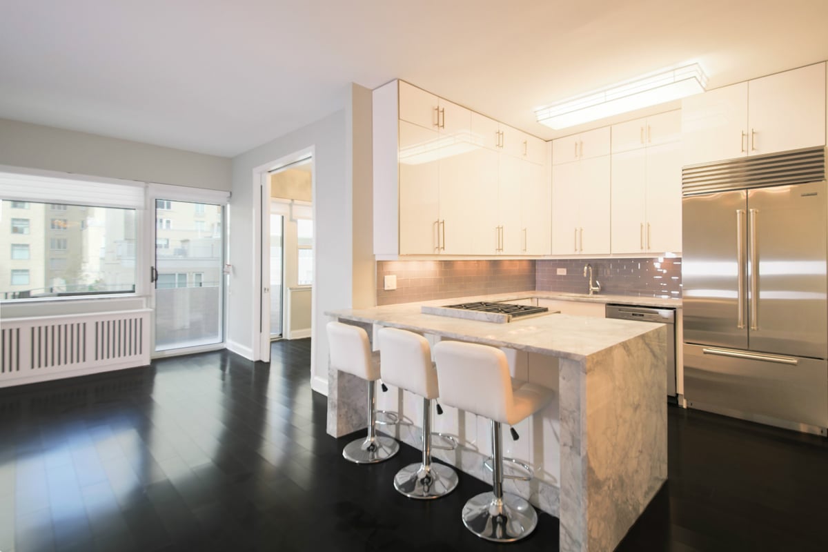 Photo for Tower 58 - 58 West 58th Street Condominium in Midtown, Manhattan