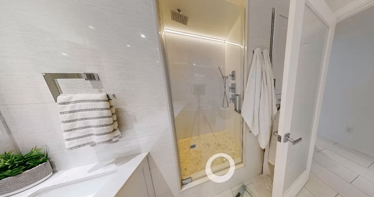 Photo for 200 East 84th Street - 200 East 84th Street Cooperative in Upper East Side, Manhattan