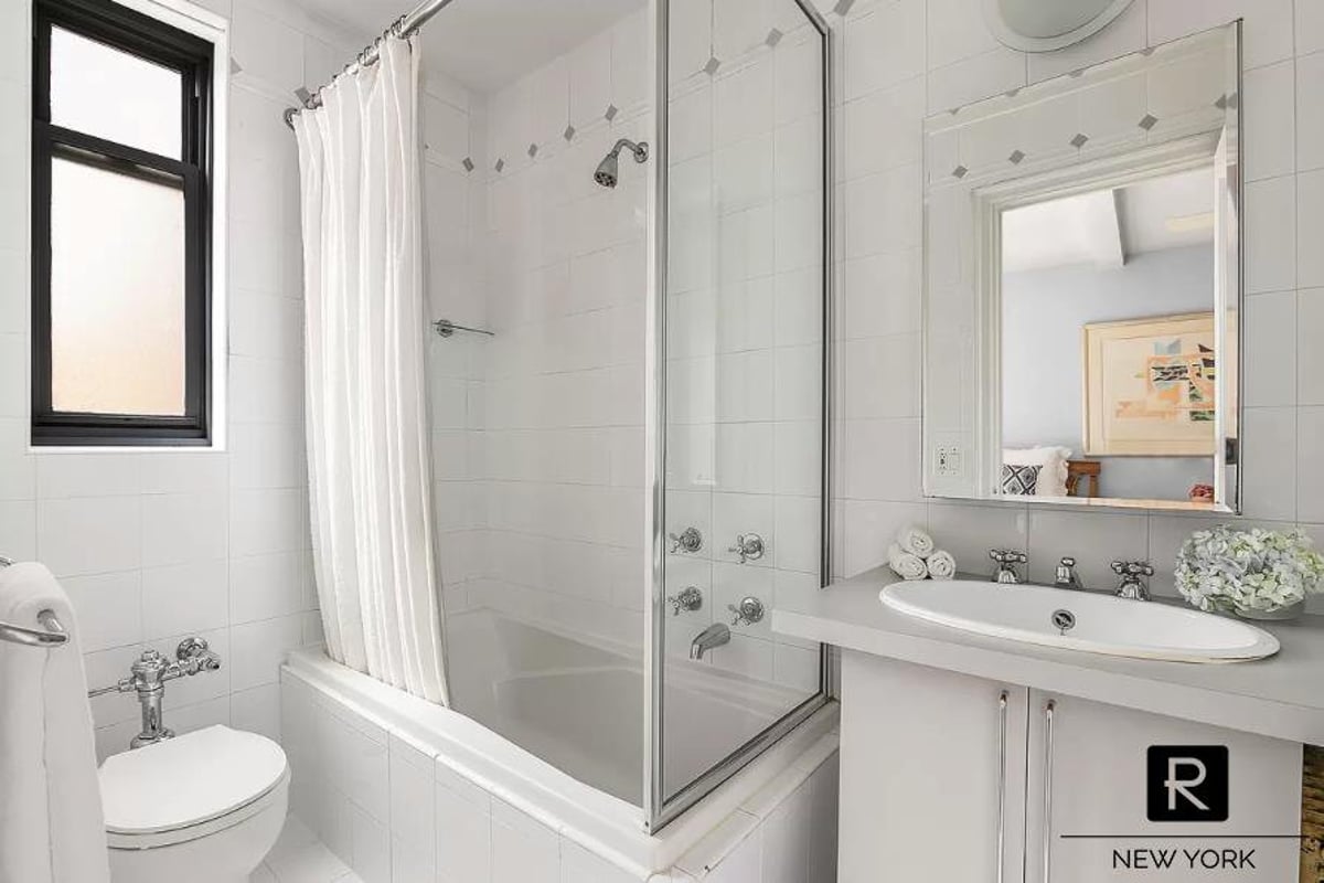 Photo for 200 West 86th Street - 200 West 86th Street Cooperative in Upper West Side, Manhattan