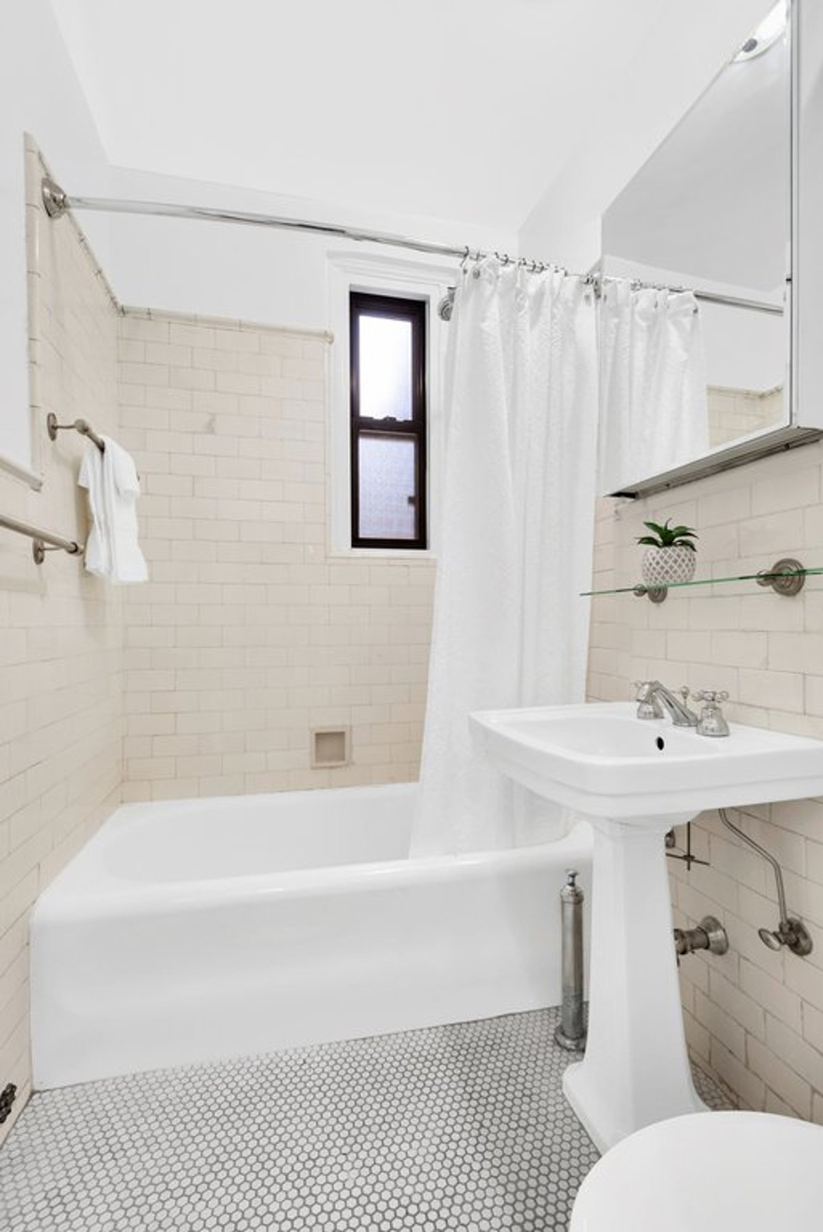 Photo for The Florence - 545 West End Avenue Cooperative in Upper West Side, Manhattan