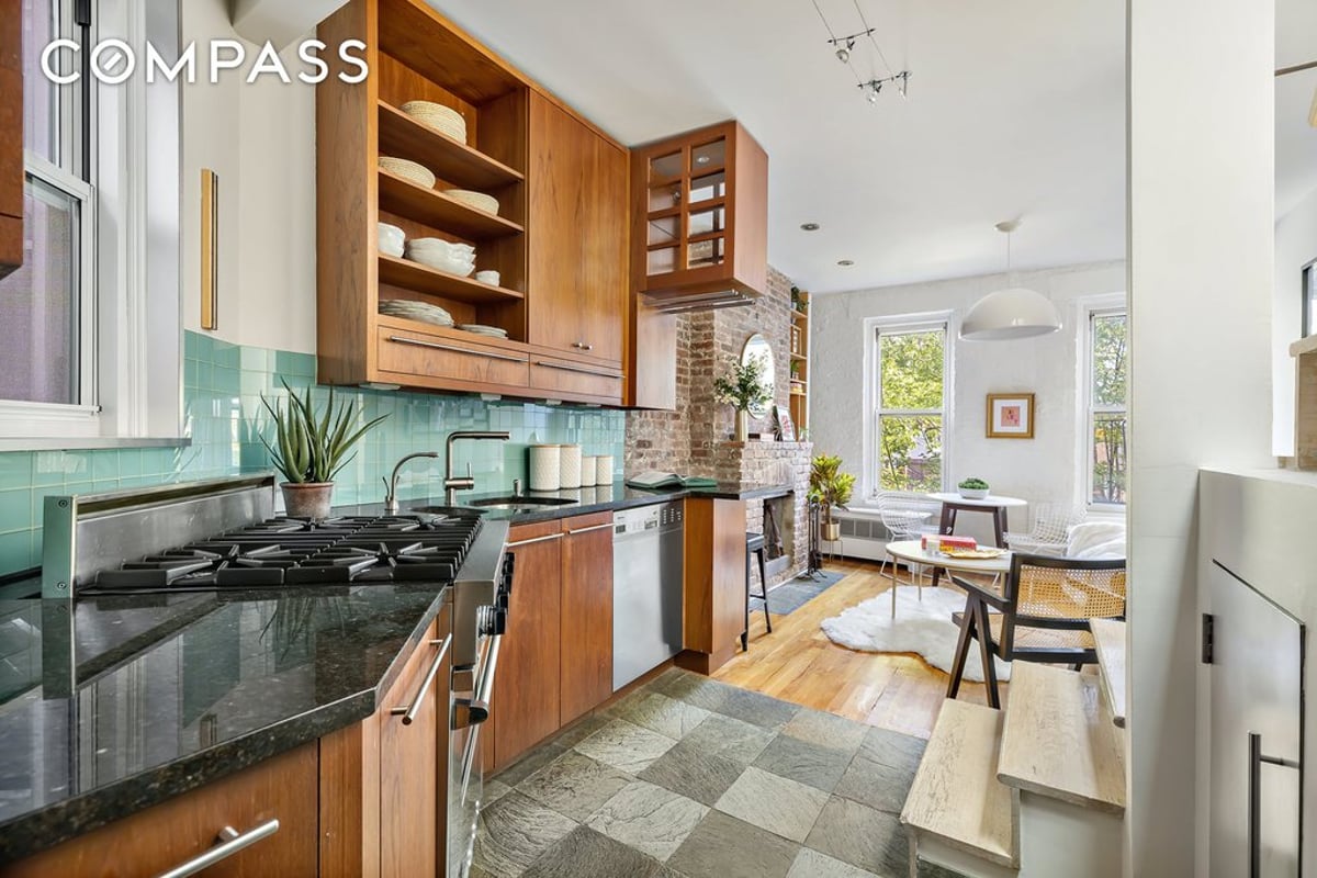 Photo for 92 Horatio Street - 92 Horatio Street Cooperative in Meatpacking, Manhattan