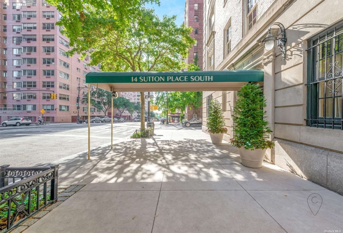 Photo for 14 SUTTON PLACE SOUTH - 14 Sutton Place South Cooperative in Midtown East, Manhattan