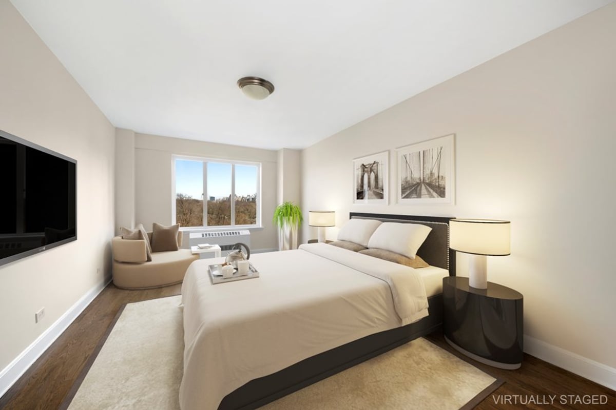 Photo for 40 CENTRAL PARK SOUTH - 40 Central Park South Rental Building in Central Park South, Manhattan