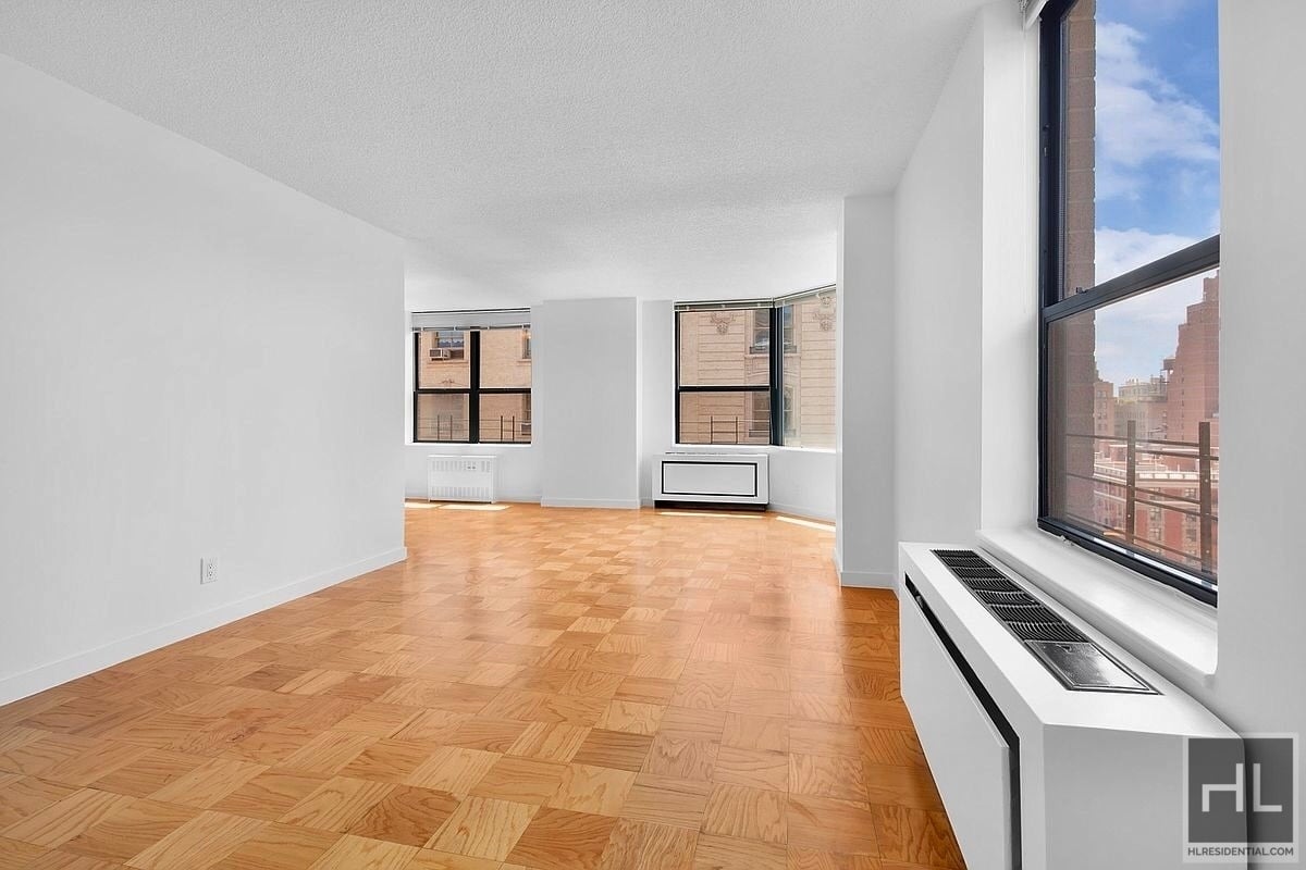 Photo for The Montana - 247 West 87th Street Rental Building in Upper West Side, Manhattan