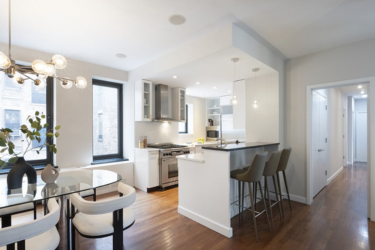 Photo for The Orwell House - 257 Central Park West Cooperative in Upper West Side, Manhattan