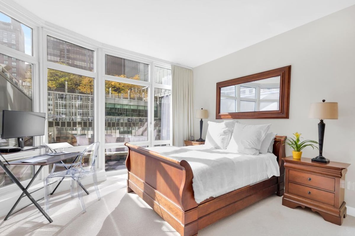 Photo for Element - 555 West 59th Street Condominium in Midtown West, Manhattan