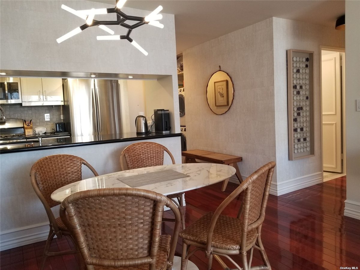 Photo for The Columbia - 275 West 96th Street Condominium in Upper West Side, Manhattan