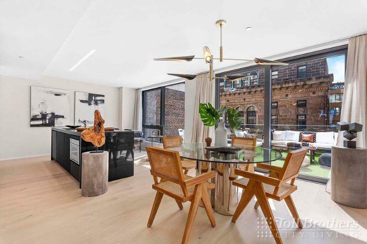 Photo for 121 E 22nd St - 121 East 22nd Street Condominium in Chelsea, Manhattan