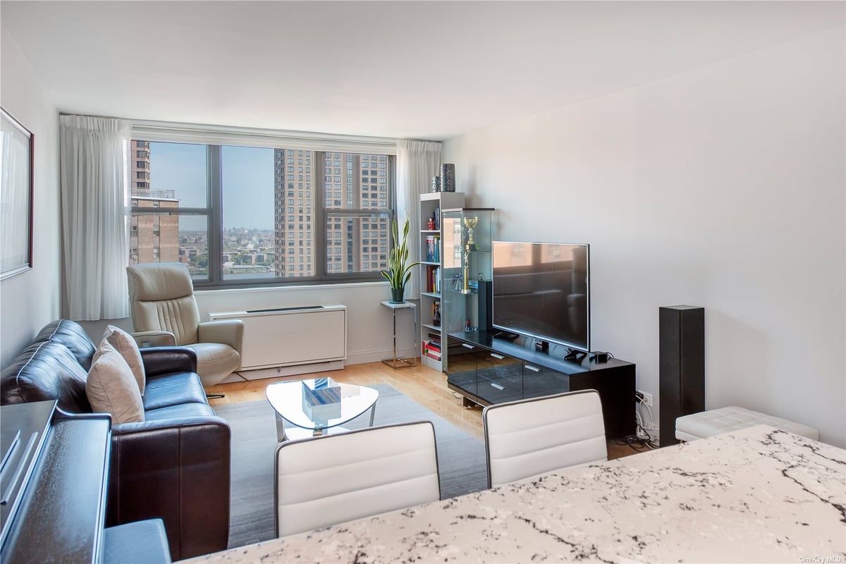 Photo for Plymouth Tower - 340 East 93rd Street Cooperative in Upper East Side, Manhattan