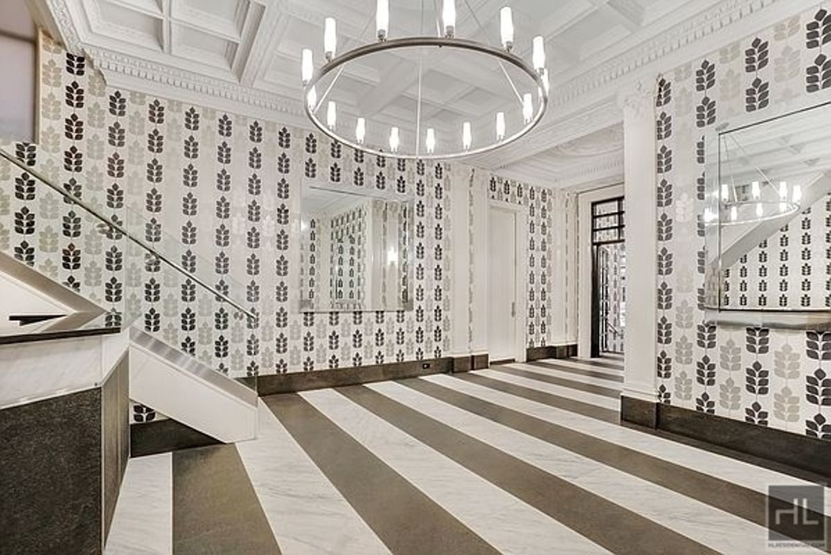 Photo for 200 West 58th Street - 200 West 58th Street Rental Building in Midtown, Manhattan