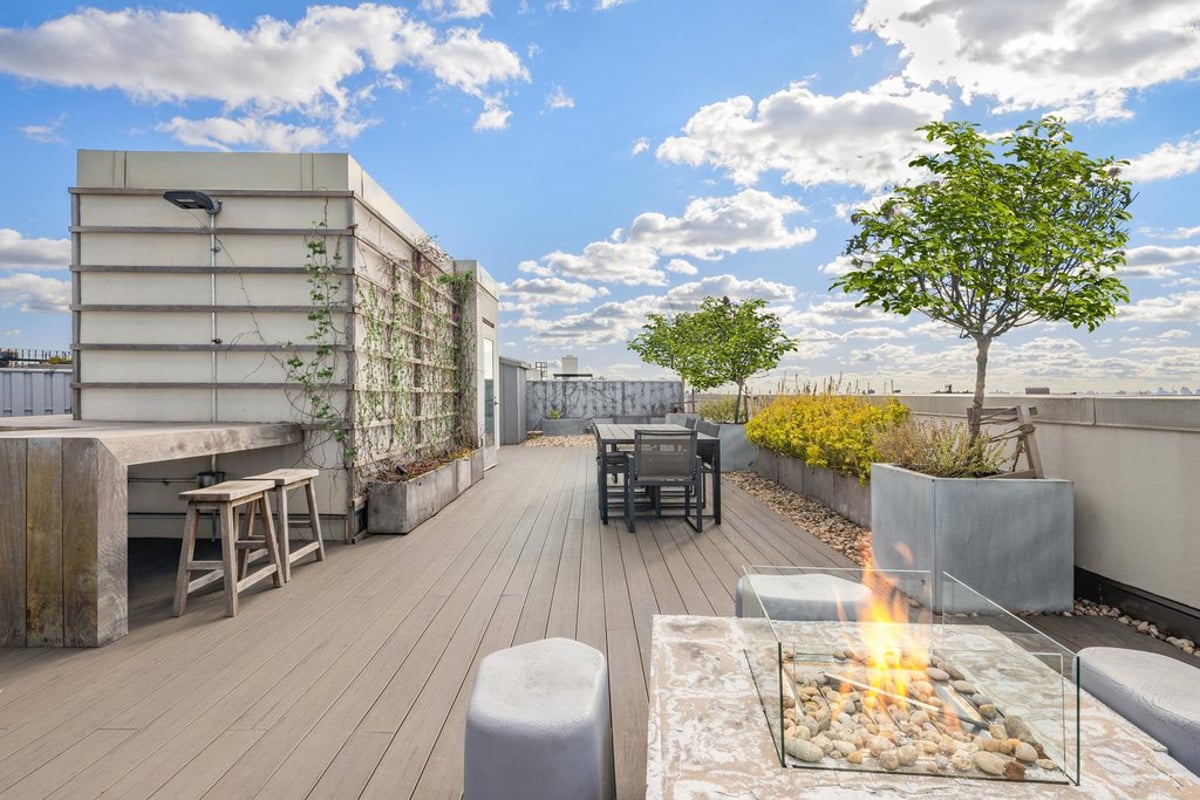 Photo for Arris Lofts - 27-28 Thomson Avenue Condominium in Long Island City, Queens