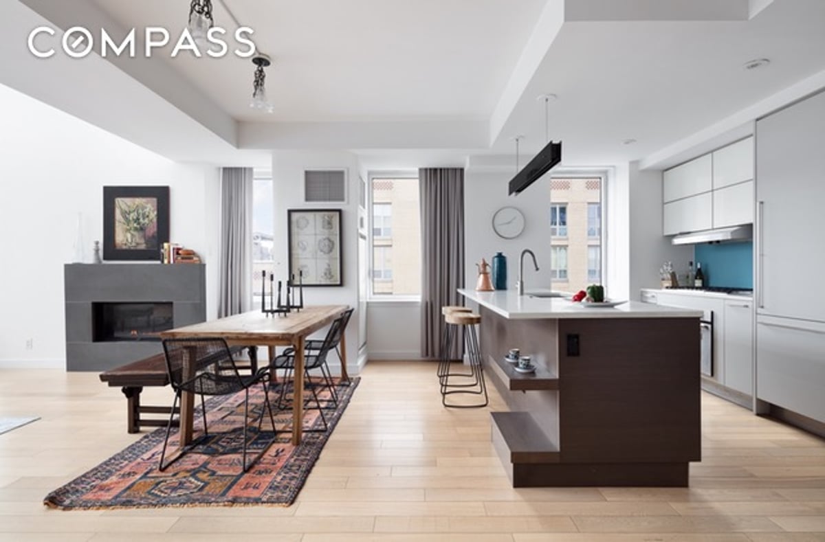 The Edge North Tower 34 North 7th Street Condominium in Williamsburg