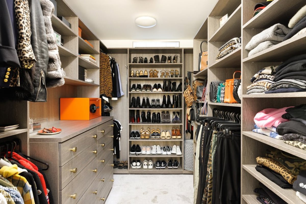 Photo for Imperial House - 150 East 69th Street Cooperative in Lenox Hill, Manhattan