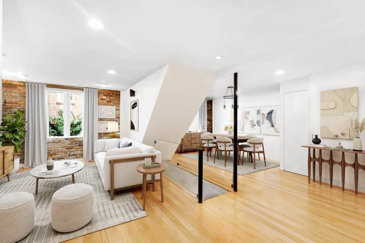 Photo for The Muffin House - 337 West 20th Street Cooperative in Chelsea, Manhattan