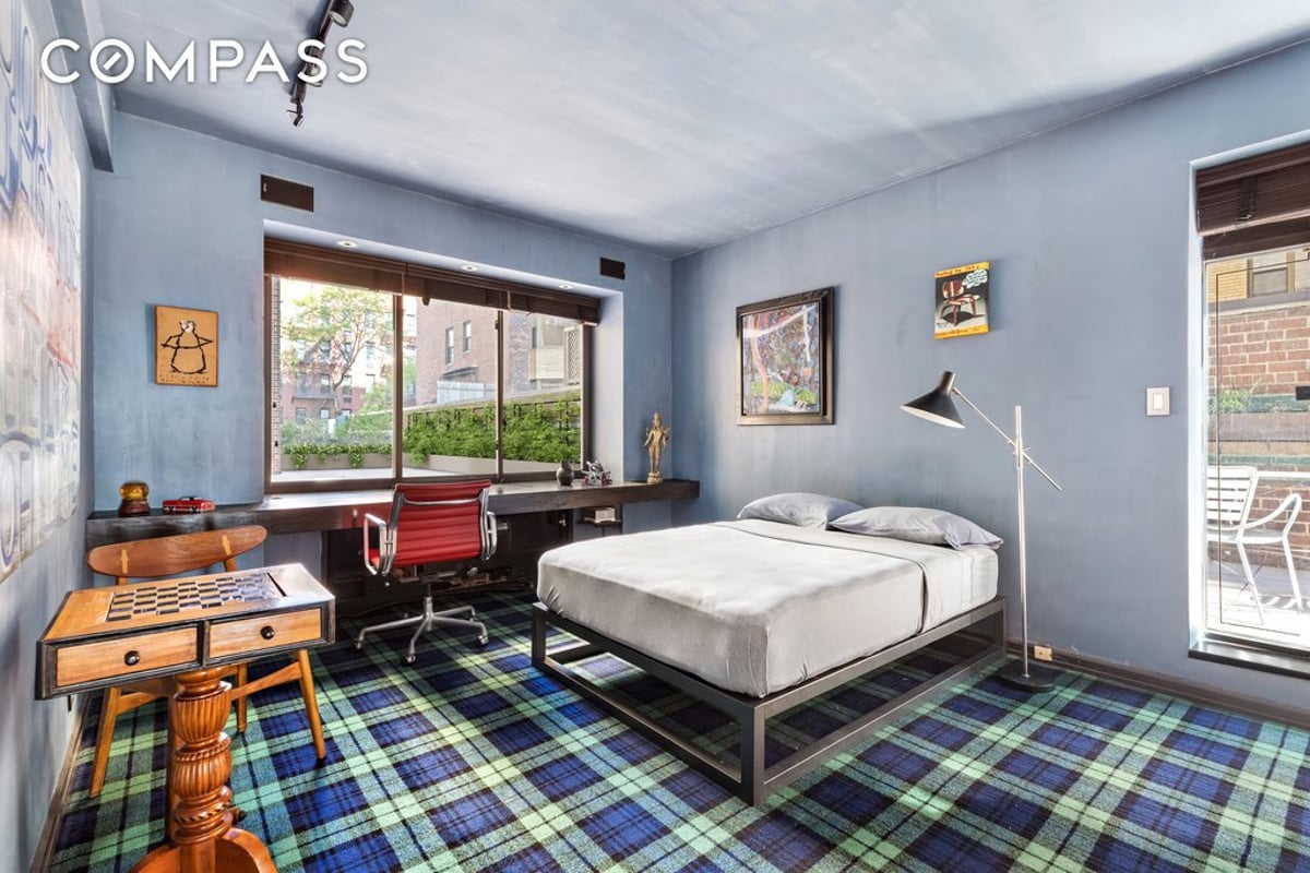 Photo for 45 East End Avenue - 45 East End Avenue Cooperative in Upper East Side, Manhattan