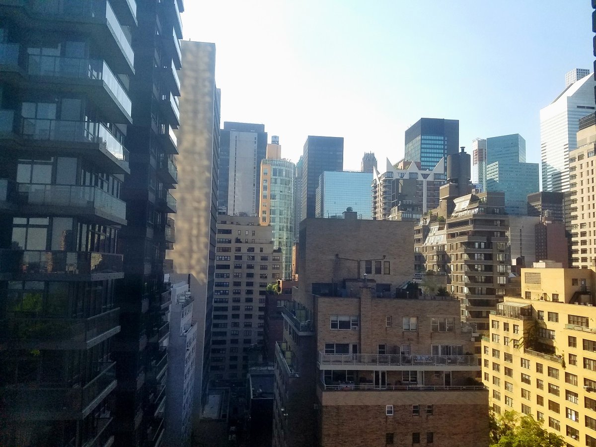 Photo for 865 UN Plaza - 865 United Nations Plaza Condominium in Midtown East, Manhattan