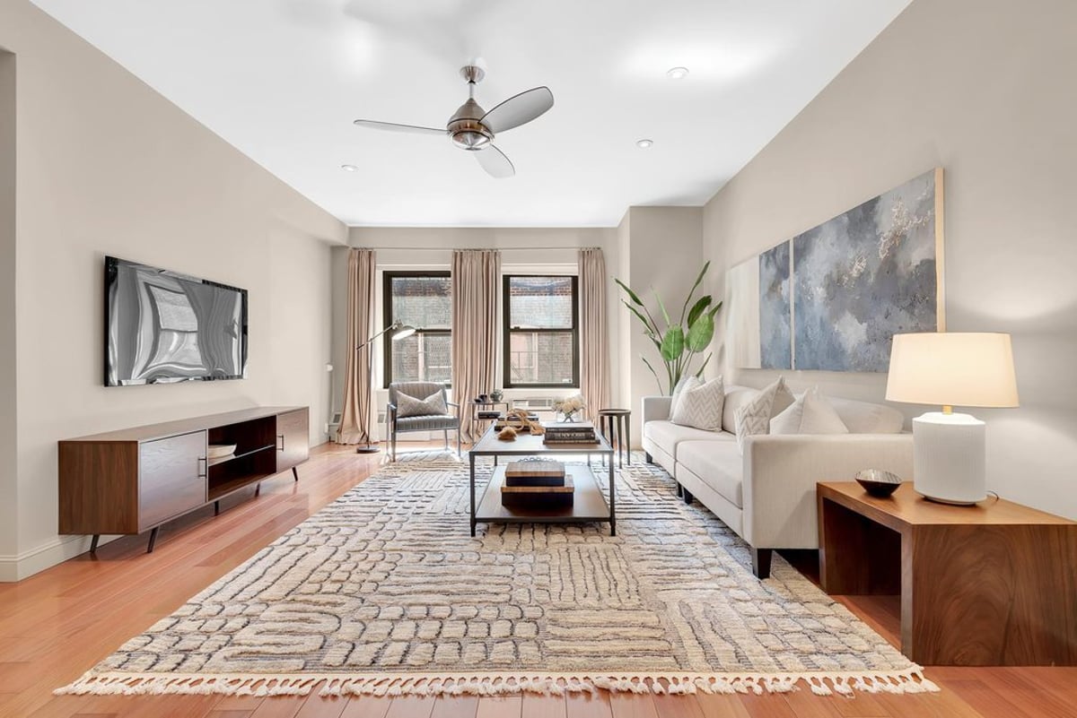 Photo for 250 WEST 27 STREET - 250 West 27th Street Cooperative in Chelsea, Manhattan