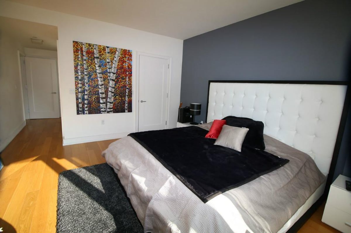 Photo for One Museum Mile - 1280 Fifth Avenue Condominium in Harlem, Manhattan