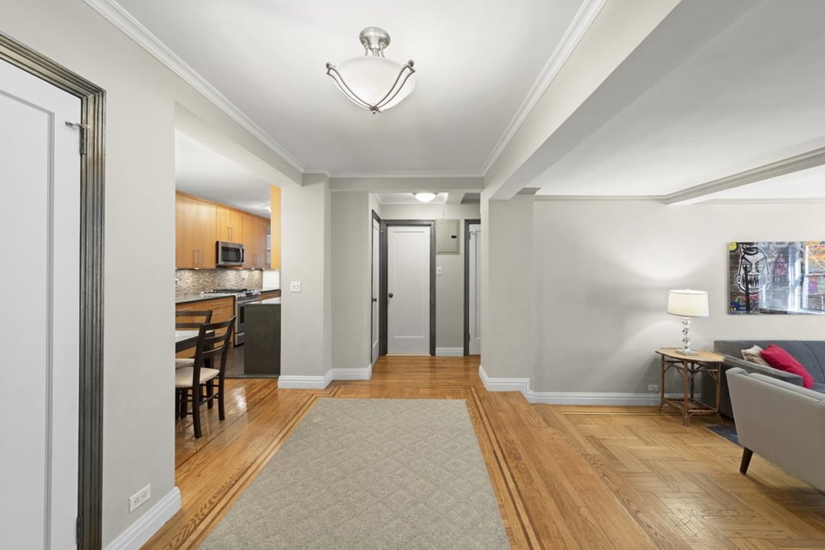 Photo for 152 East 94th Street - 152 East 94th Street Cooperative in Upper East Side, Manhattan