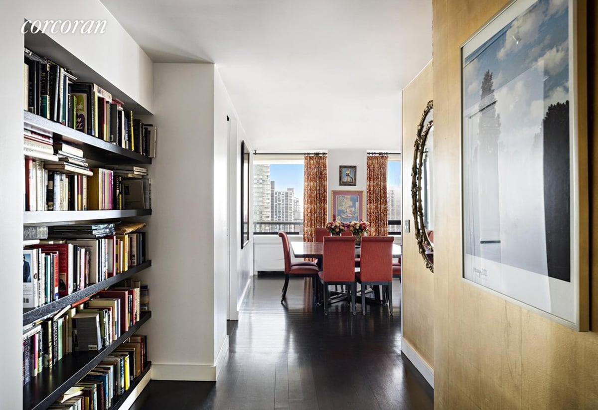 Photo for Evans Tower Condominium - 171 East 84th Street Condominium in Upper East Side, Manhattan