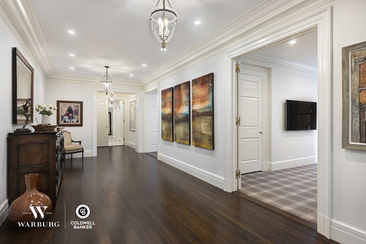 Photo for 983 PARK AVENUE - 983 Park Avenue Cooperative in Upper East Side, Manhattan