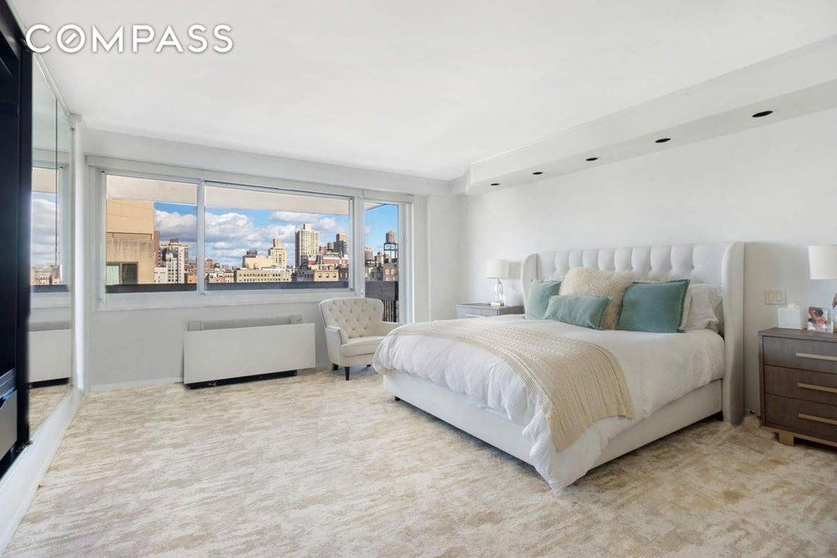 Photo for 40 East 80th Street - 40 East 80th Street Cooperative in Upper East Side, Manhattan