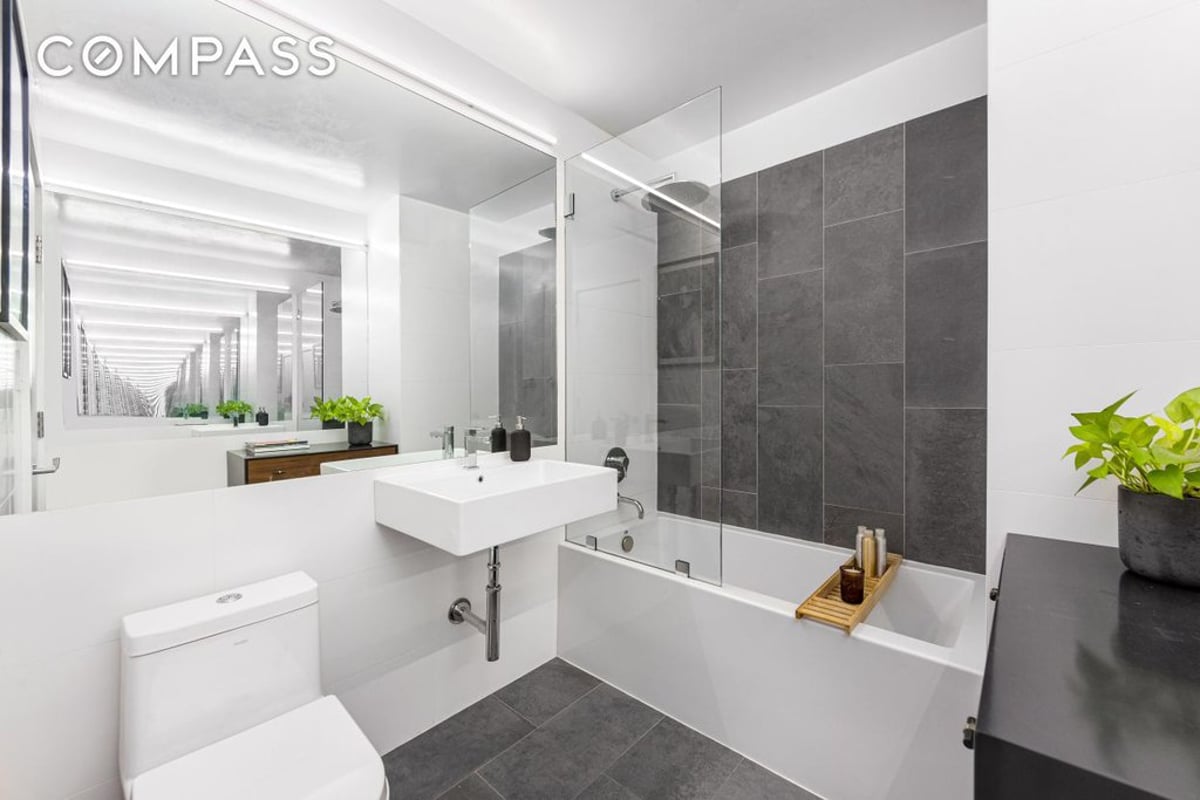 Photo for 200 East 24th Street - 200 East 24th Street Cooperative in Chelsea, Manhattan