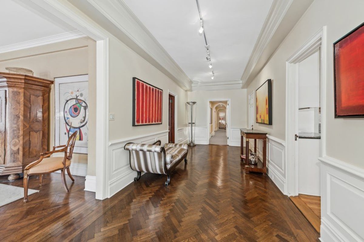 Photo for 1100 PARK AVENUE - 1100 Park Avenue Cooperative in Upper East Side, Manhattan