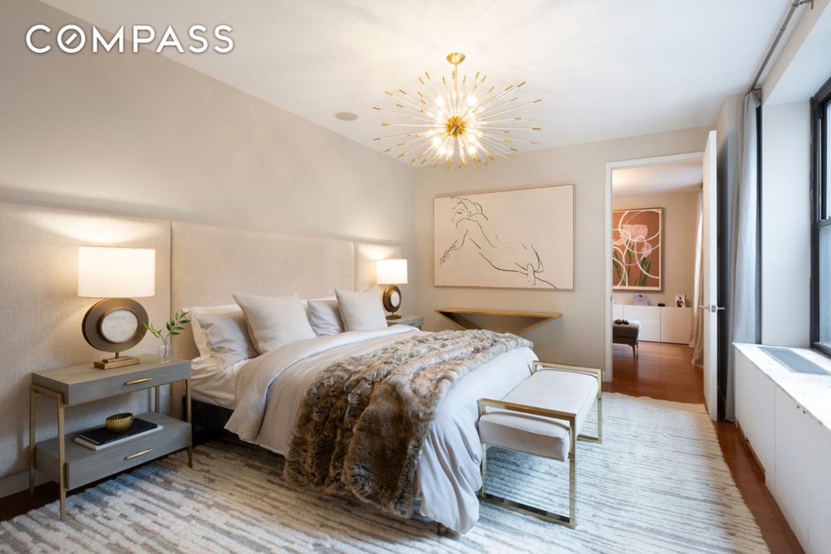 Photo for The Orwell House - 257 Central Park West Cooperative in Upper West Side, Manhattan