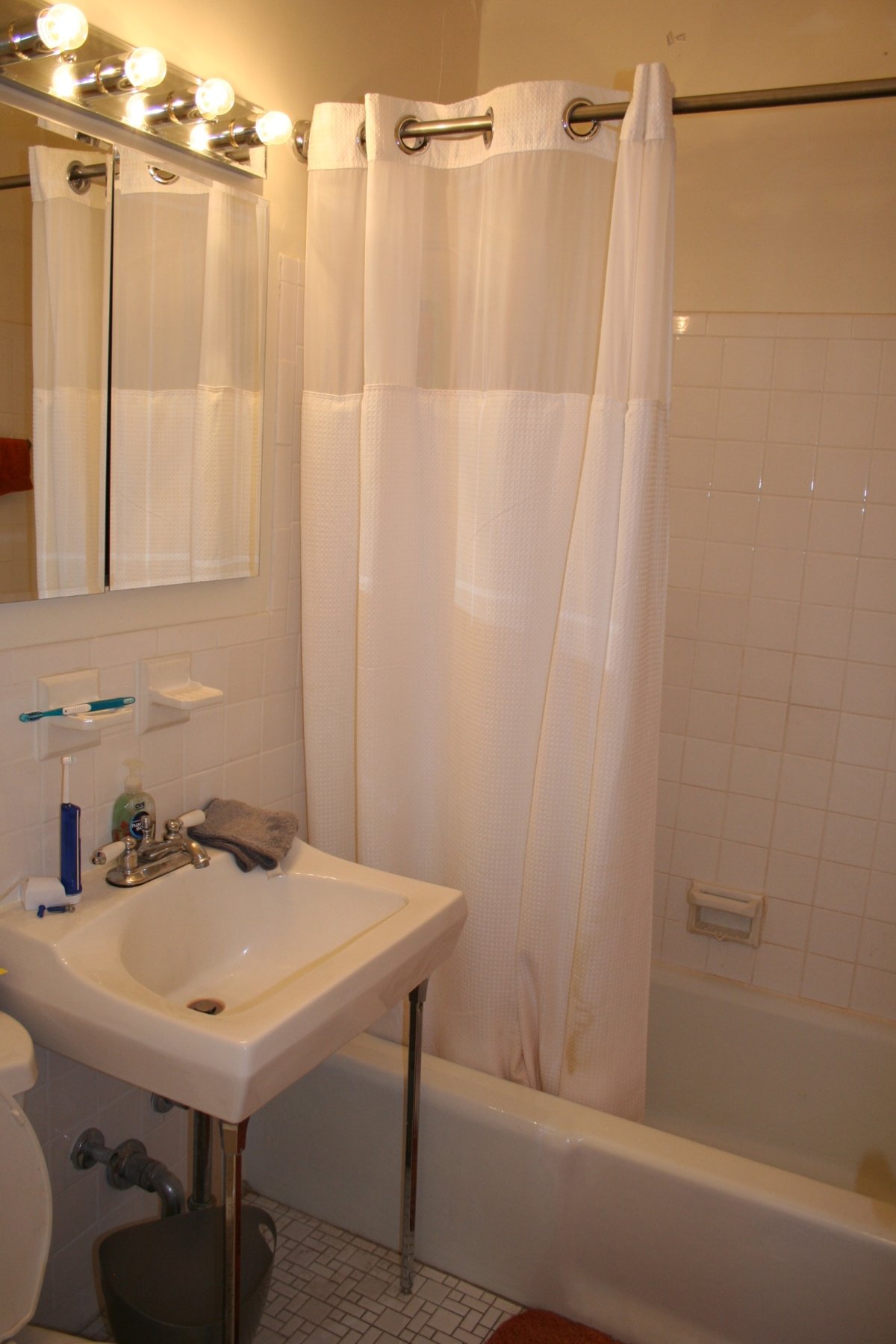 Photo for 300 East 74th Street - 300 East 74th Street Cooperative in Upper East Side, Manhattan