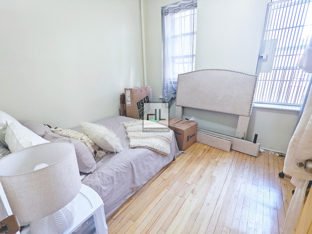 Photo for 194 BLEECKER STREET - 194 Bleecker Street Cooperative in Greenwich Village, Manhattan