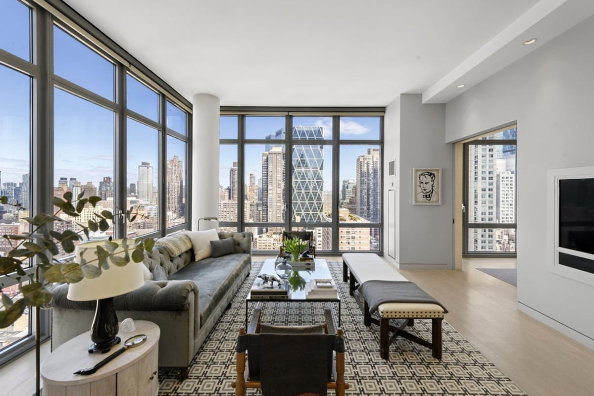 Photo for The Link - 310 West 52nd Street Condominium in Midtown West, Manhattan