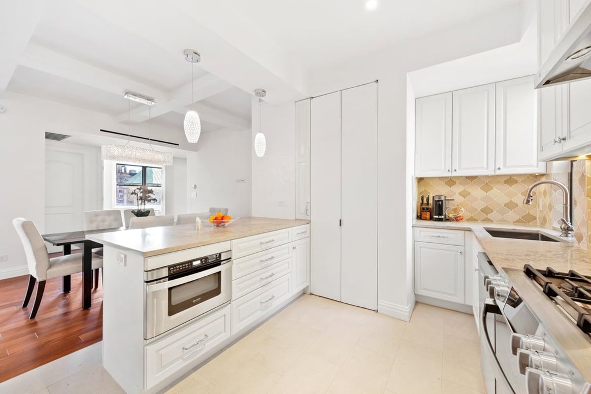 Photo for The Florence - 545 West End Avenue Cooperative in Upper West Side, Manhattan