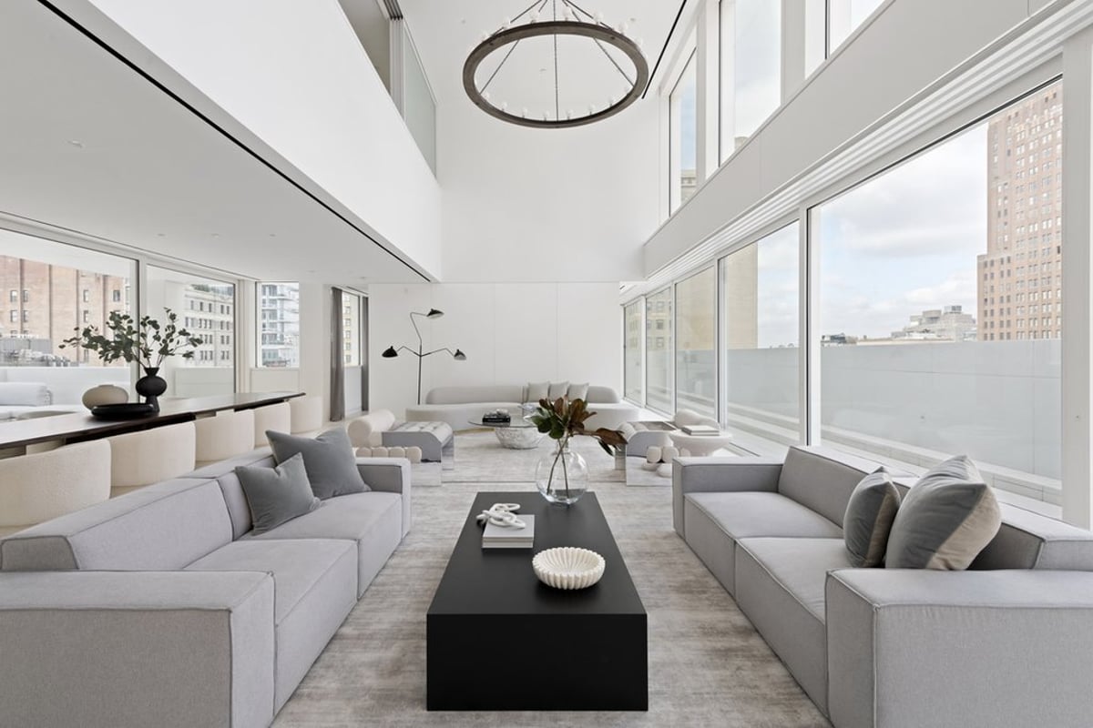 Photo for Cast Iron House - 67 Franklin Street Condominium in Tribeca, Manhattan