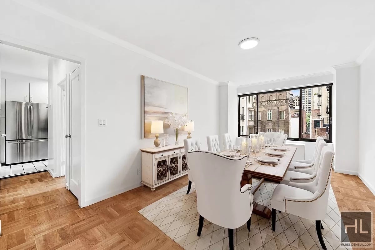 Photo for 985 5th AVENUE - 985 5th Avenue Rental Building in Upper East Side, Manhattan