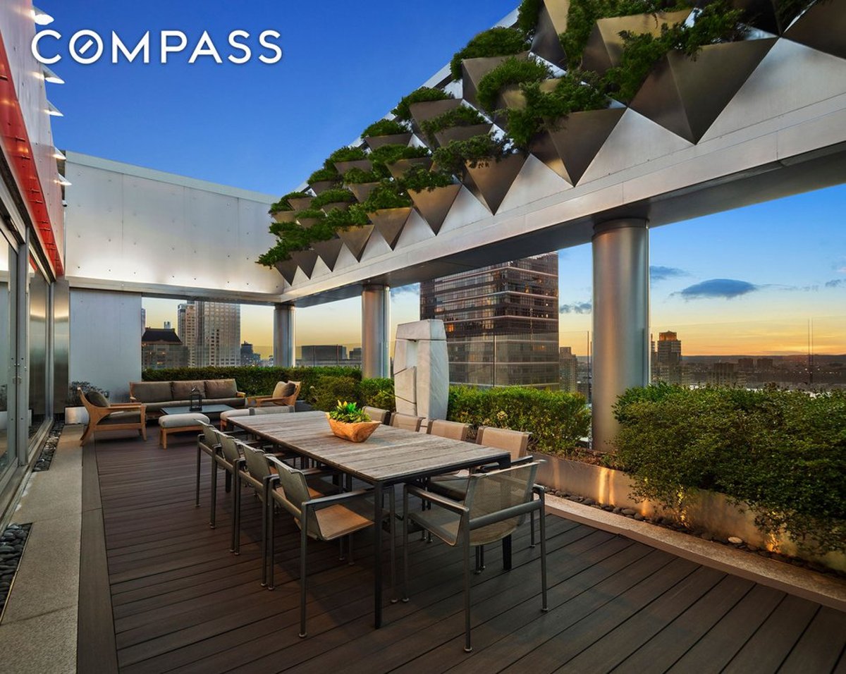 Photo for Grand Millennium - 1965 Broadway Condominium in Lincoln Square, Manhattan