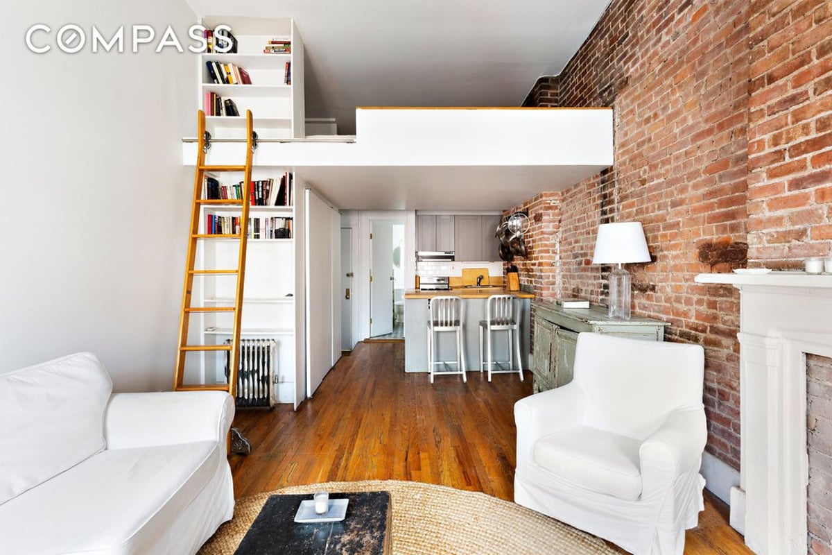 Photo for 147 SULLIVAN STREET - 147 Sullivan Street Cooperative in Soho, Manhattan