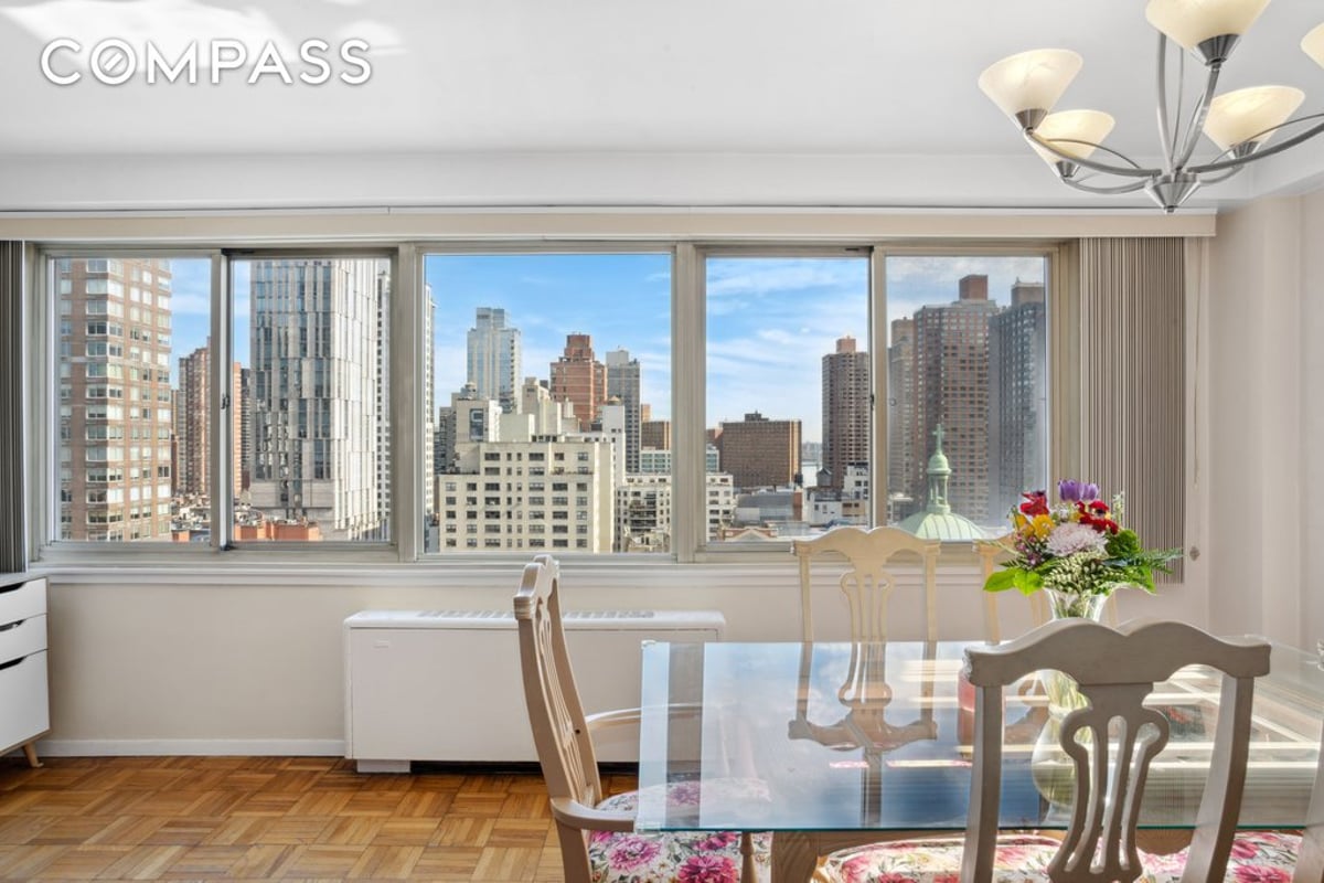 Photo for Fairmont Manor - 401 East 86th Street Cooperative in Upper East Side, Manhattan